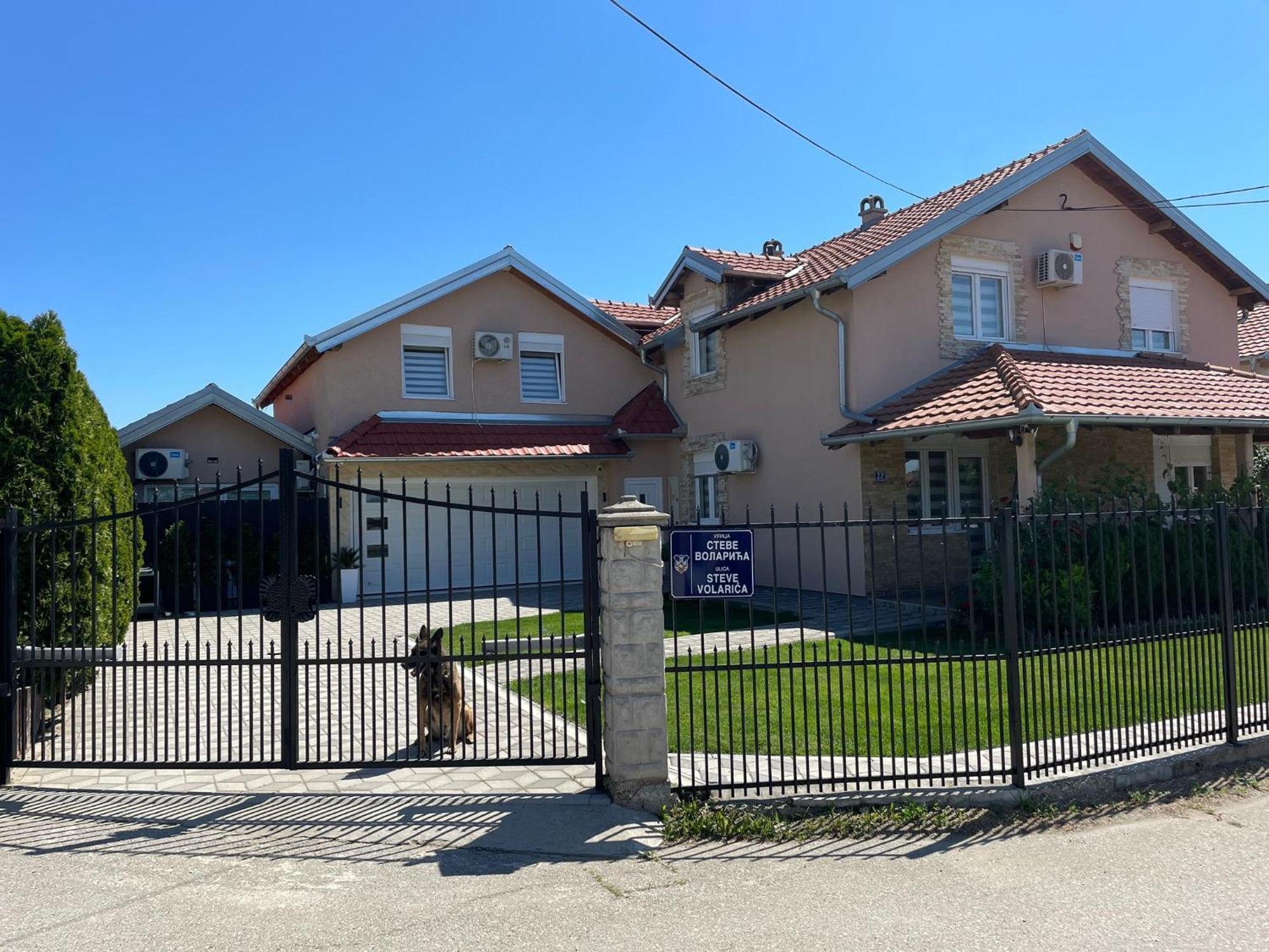 Apartman Diamond Lux Surčin Εξωτερικό φωτογραφία