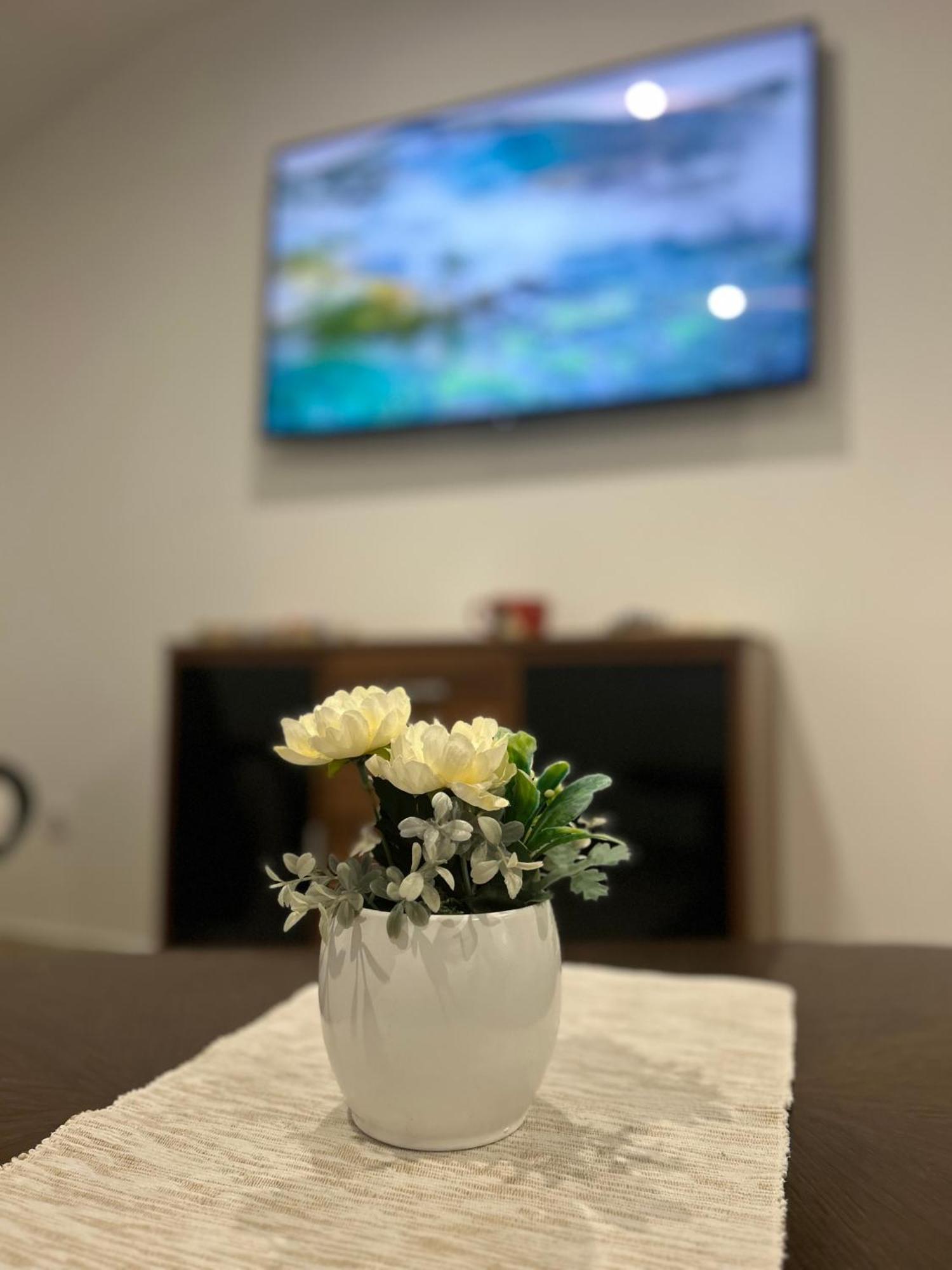Apartman Diamond Lux Surčin Εξωτερικό φωτογραφία