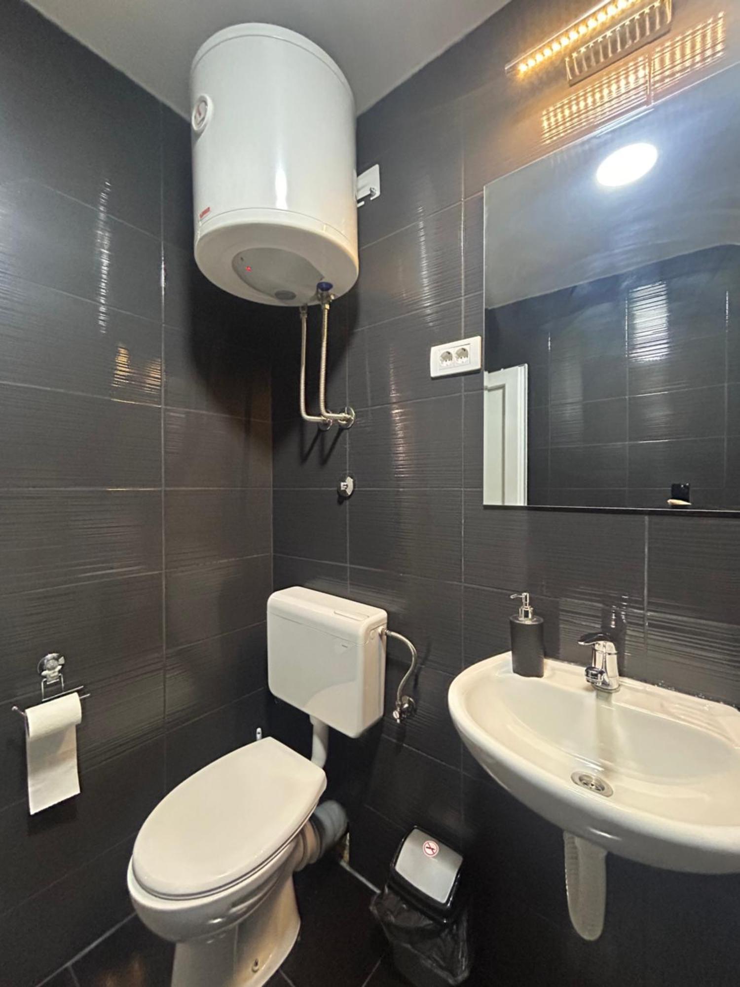 Apartman Diamond Lux Surčin Εξωτερικό φωτογραφία